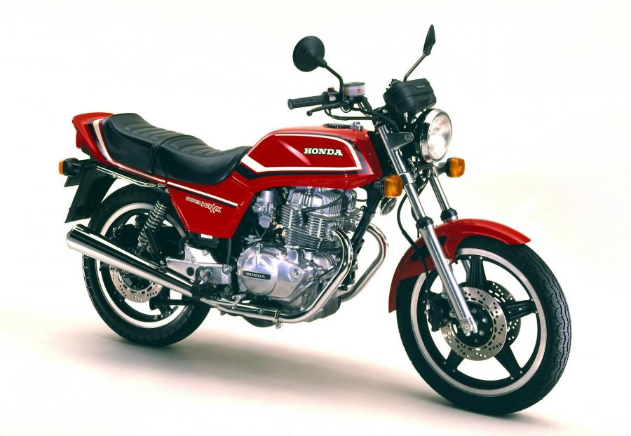 Honda CB250 Super Hawk
